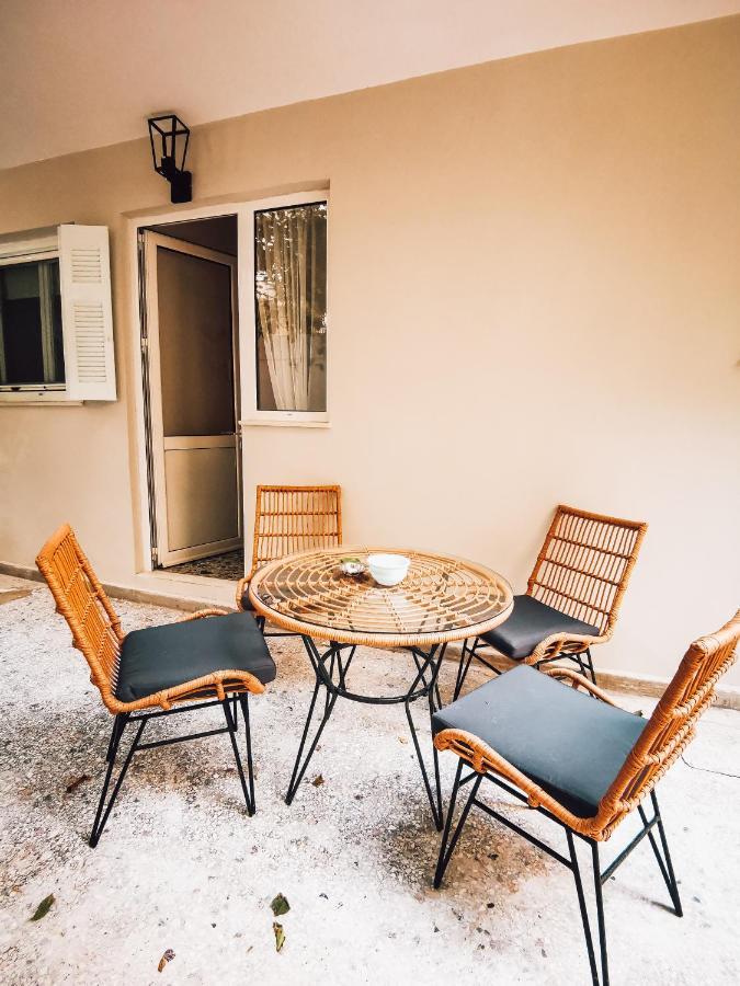 Explore Greece From Apartment With Private Garden Халкис Екстериор снимка